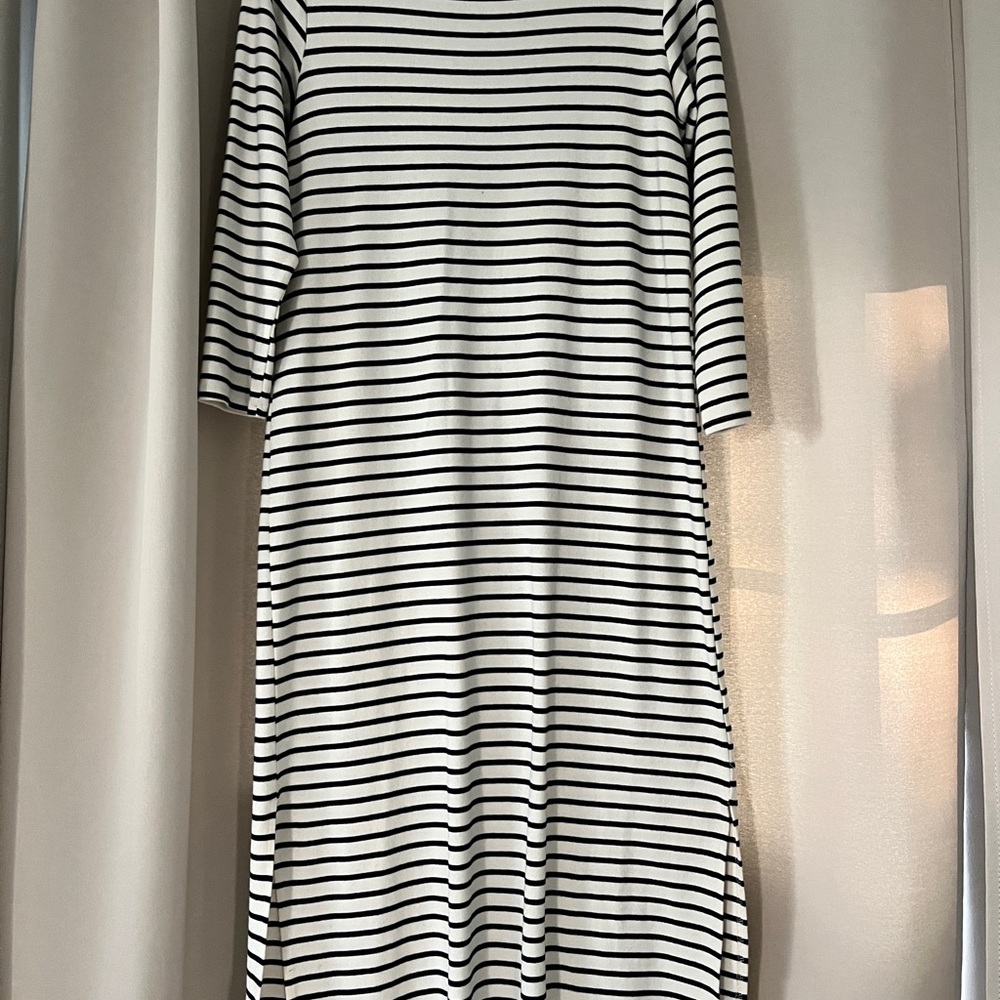 Tuckernuck Pomander Place Navy Stripe Gio Maxi Dress - Picture 6 of 8